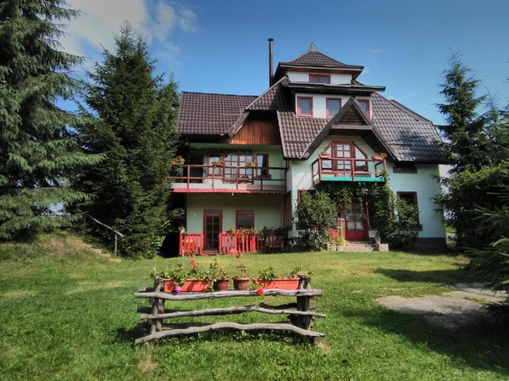 Casa Paltin Vila Si Cabane Poiana Stampei Exterior foto